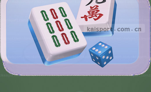 林中石径蜿蜒通向木屋小门